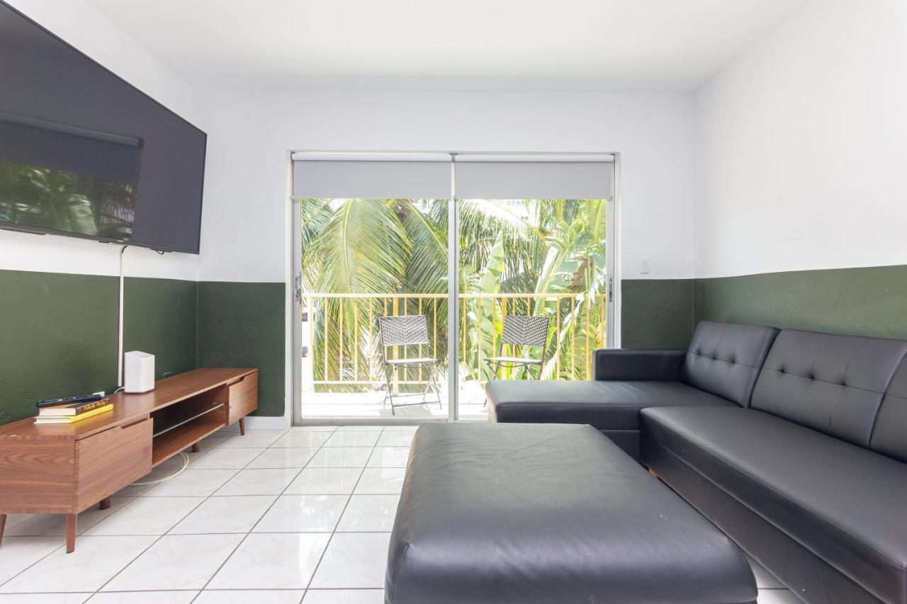 One Bedroom Apartment - With Parking & Balcony - Heart Of Wynwood Miami Bagian luar foto